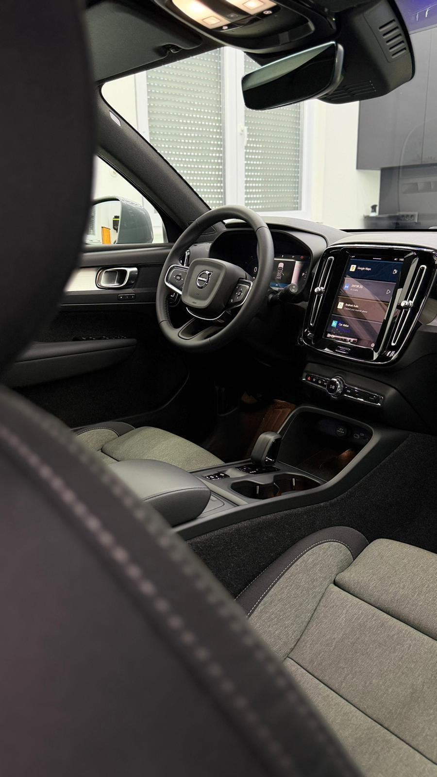 Volvo XC40 B3 Core ☆ GARANCIJA ☆ RATA OD 299€, fotografija 7