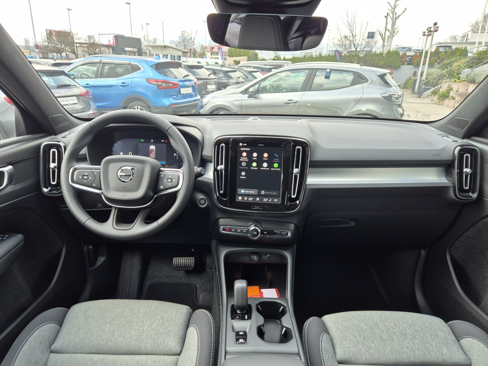 Volvo XC40 B3 Mild hybrid Petrol Core Automatik, fotografija 14