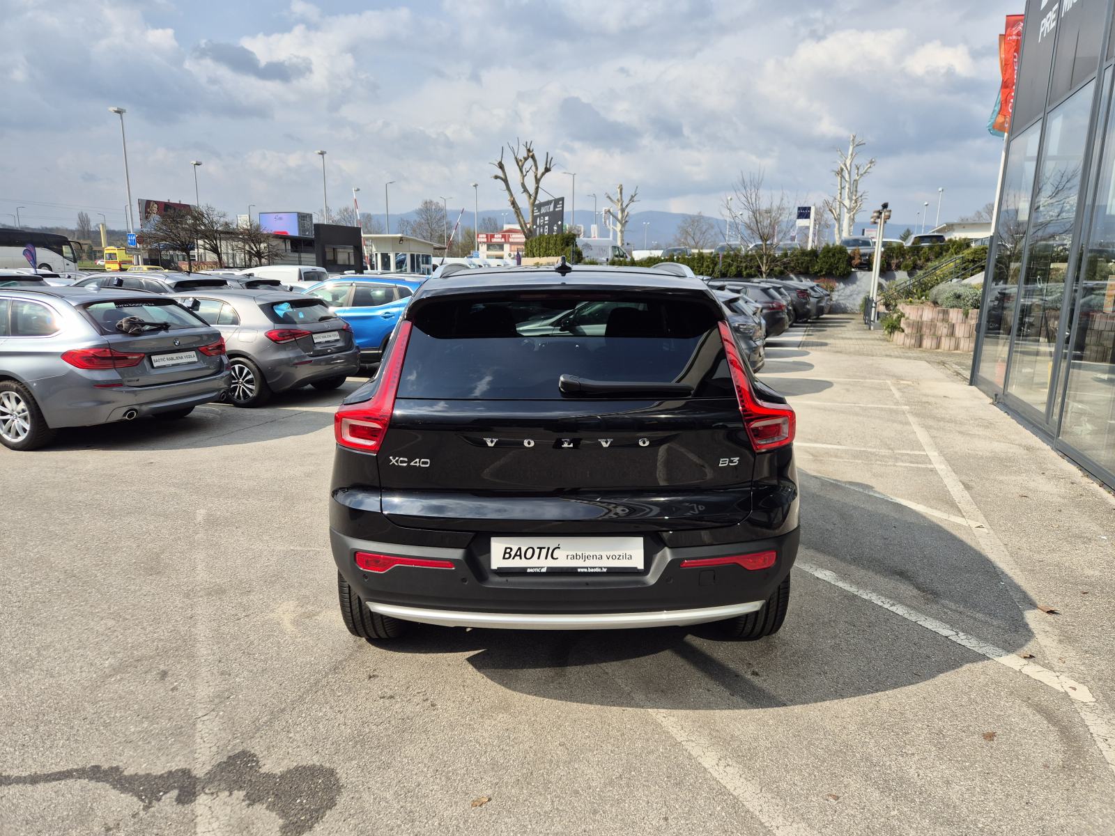 Volvo XC40 B3 Mild hybrid Petrol Core Automatik, fotografija 6