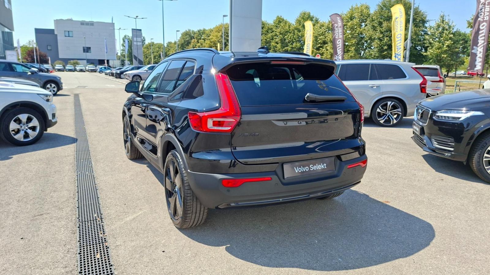 Volvo XC40 B3 Plus Black Edition, Grijanje Volana, Jamstvo, fotografija 9
