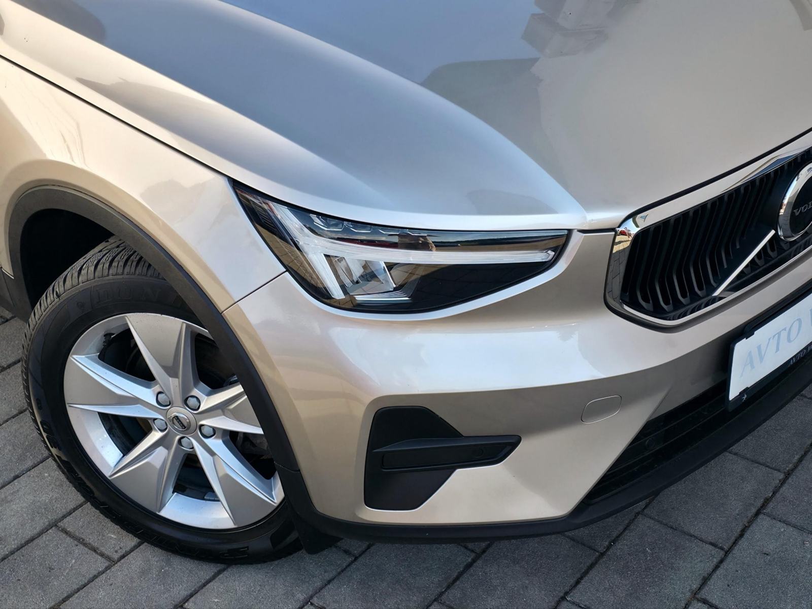 Volvo XC40 B3P Core AT FULLED•TEMP•LANE•VIRTUAL•KEYLESS•17C•, fotografija 20