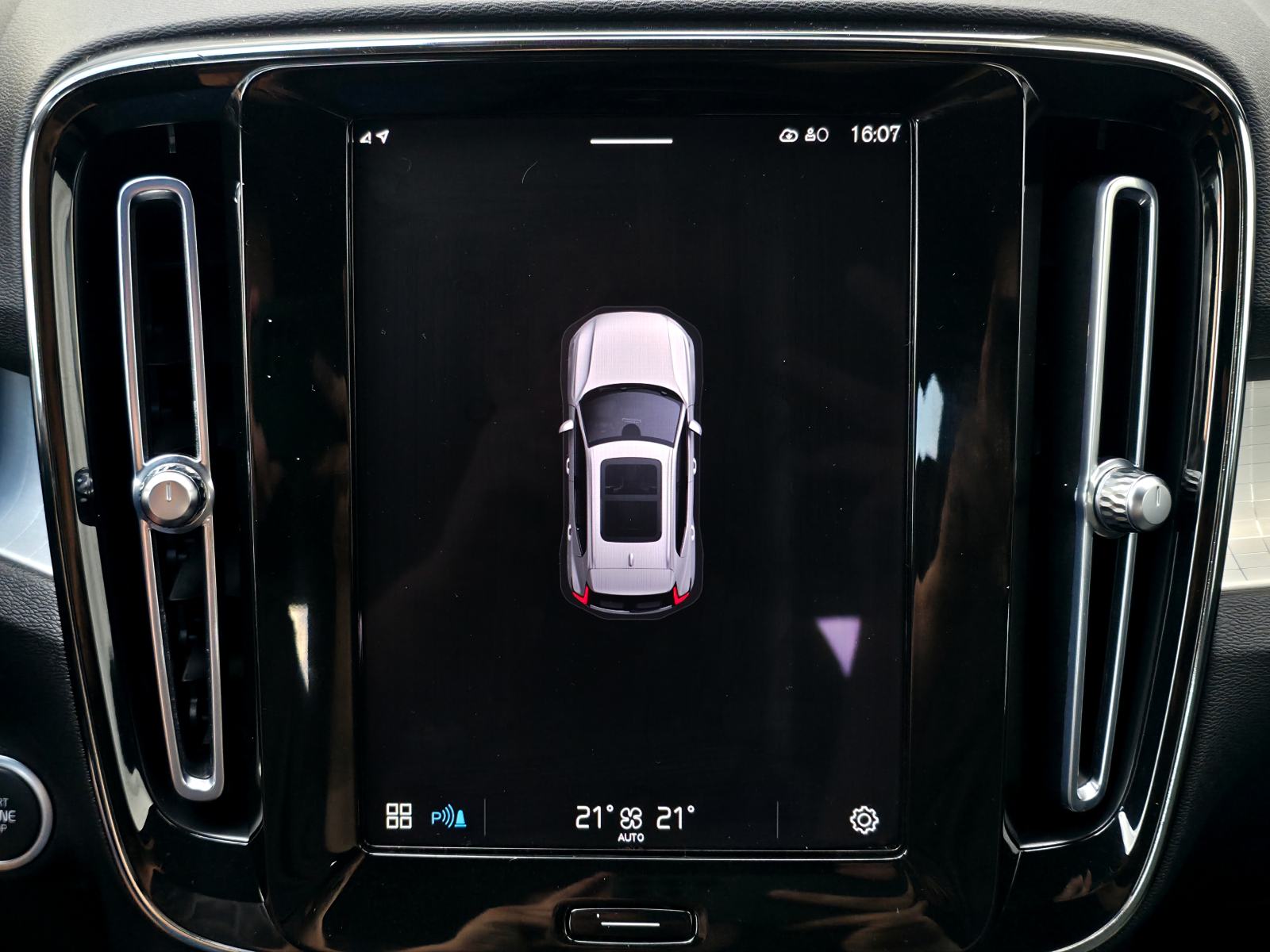 Volvo XC40 B3P Core AT FULLED•TEMP•LANE•VIRTUAL•KEYLESS•17C•, fotografija 18