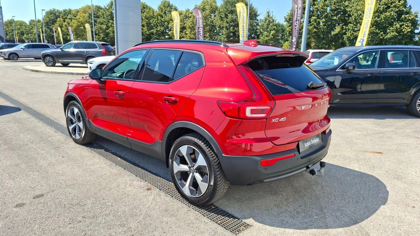 Volvo XC40 B4 Plus Dark, Kuka, 360 Kamera, Jamstvo, fotografija 10