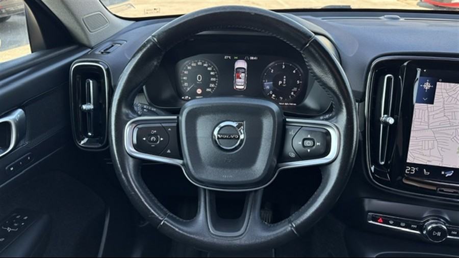 Volvo XC40 D3, 150KS, Automatik, "Inscription", Pano, Kamera, Koža...., fotografija 14