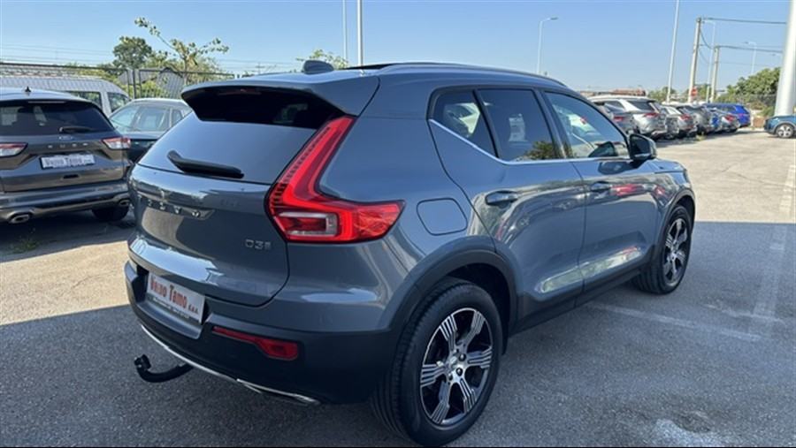 Volvo XC40 D3, 150KS, Automatik, "Inscription", Pano, Kamera, Koža...., fotografija 6