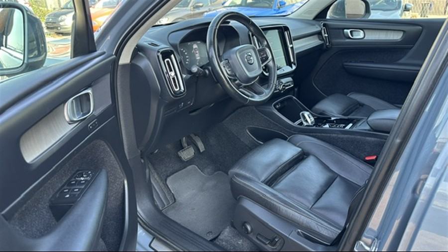 Volvo XC40 D3, 150KS, Automatik, "Inscription", Pano, Kamera, Koža...., fotografija 11