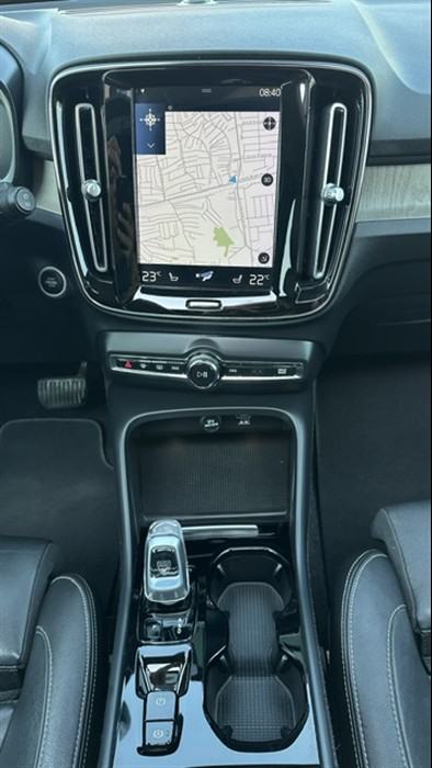 Volvo XC40 D3, 150KS, Automatik, "Inscription", Pano, Kamera, Koža...., fotografija 16