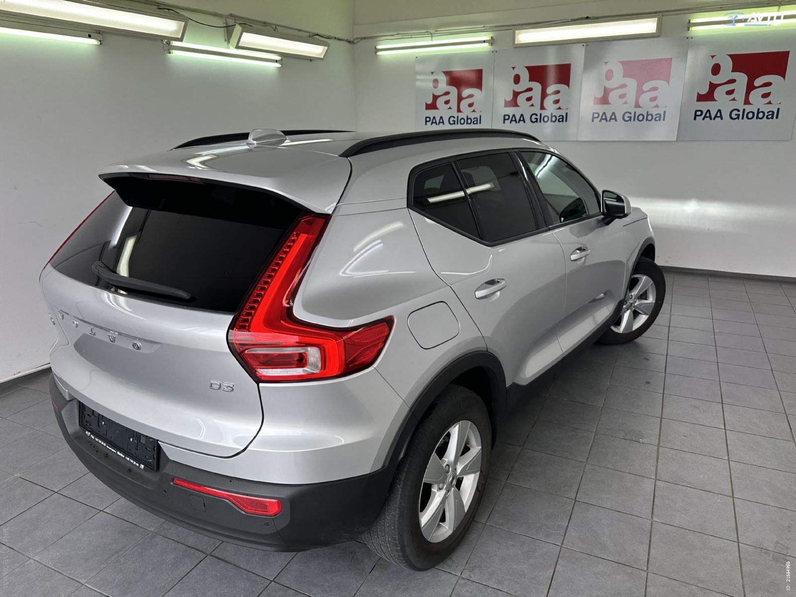 Volvo XC40 D3 A AWD Momentum KAMERA.NAVI.ALU.4X4., fotografija 4