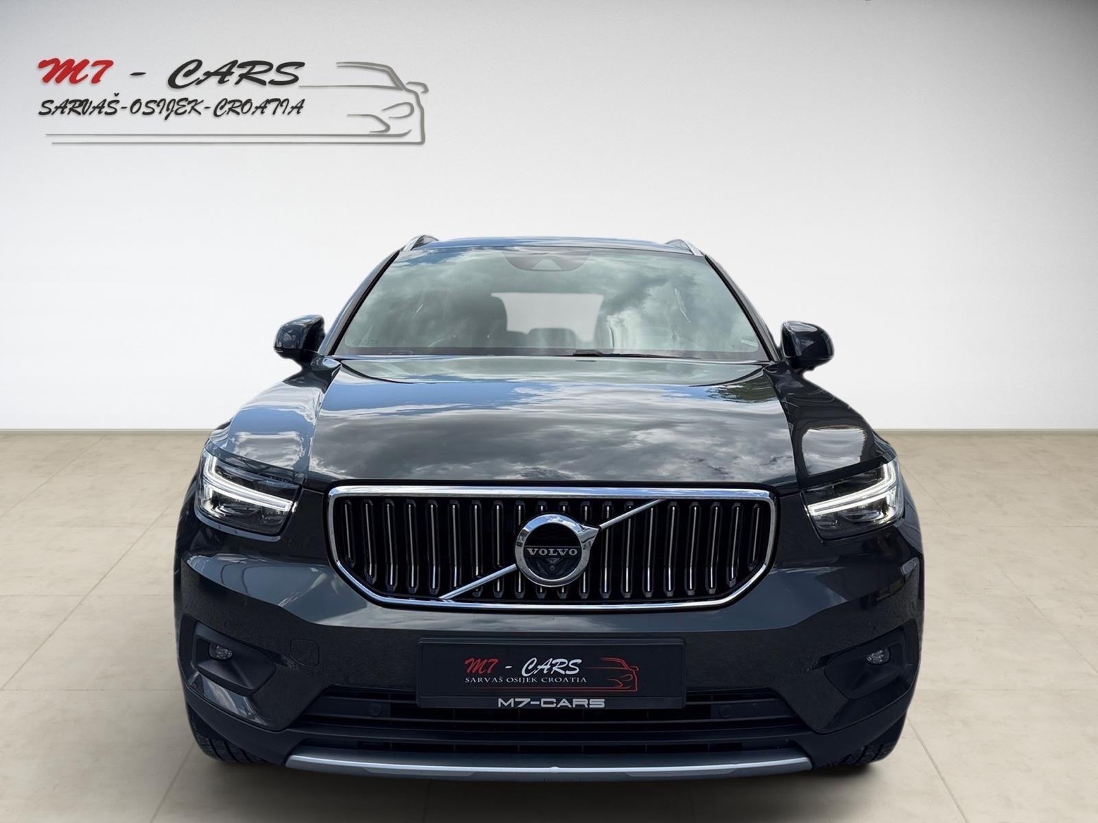 Volvo XC40 D3 automatik INSCRIPTION# H/K# Full Led# Panorama# Alu 19#, fotografija 3