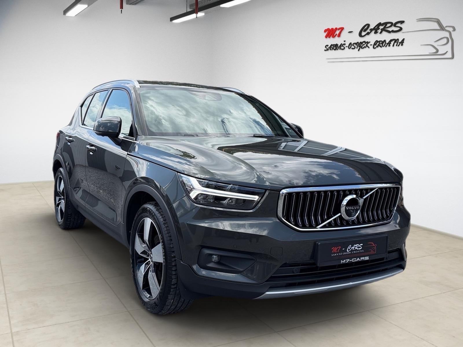 Volvo XC40 D3 automatik INSCRIPTION# H/K# Full Led# Panorama# Alu 19#, fotografija 5