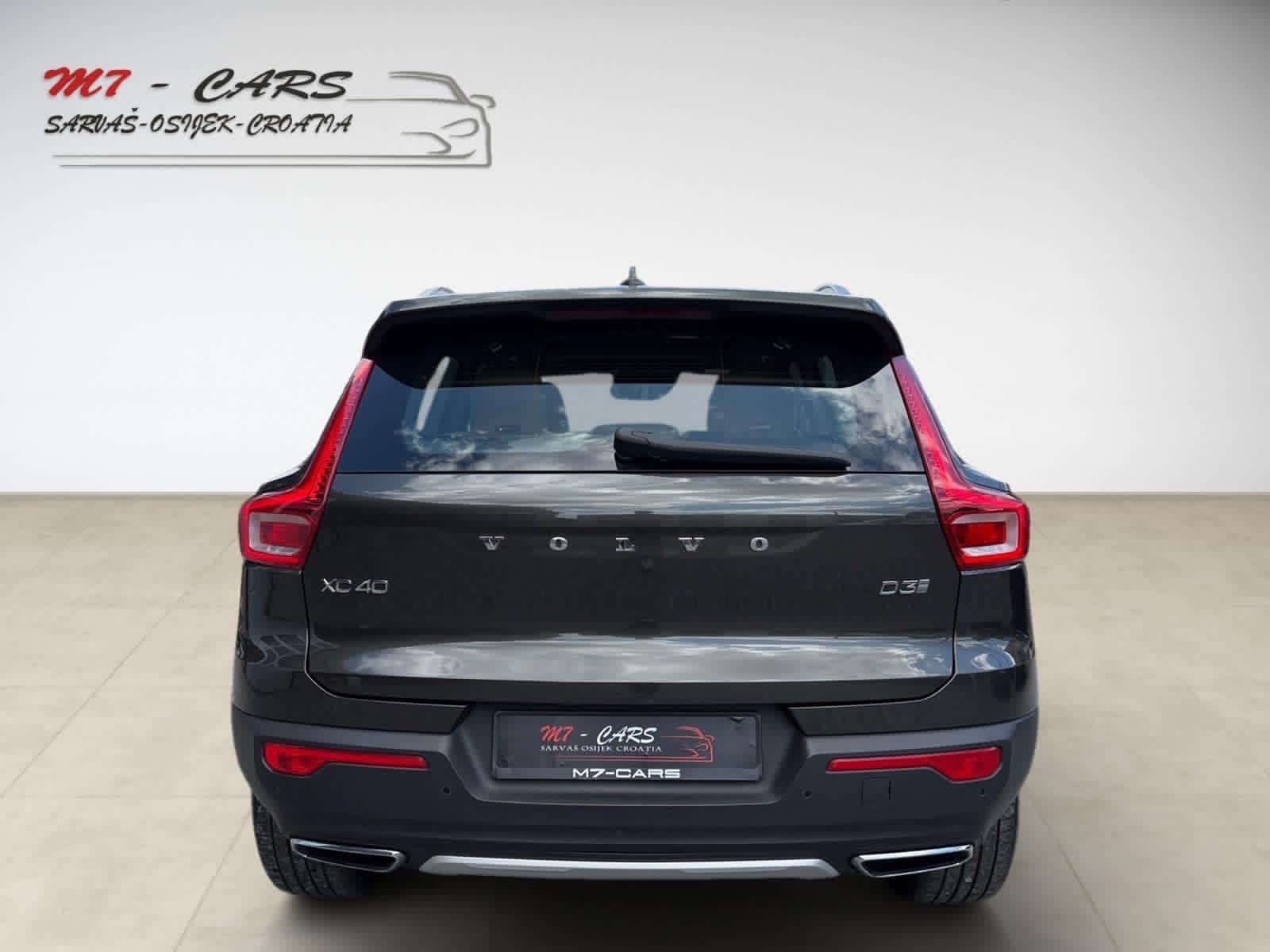 Volvo XC40 D3 automatik INSCRIPTION# H/K# Full Led# Panorama# Alu 19#, fotografija 8