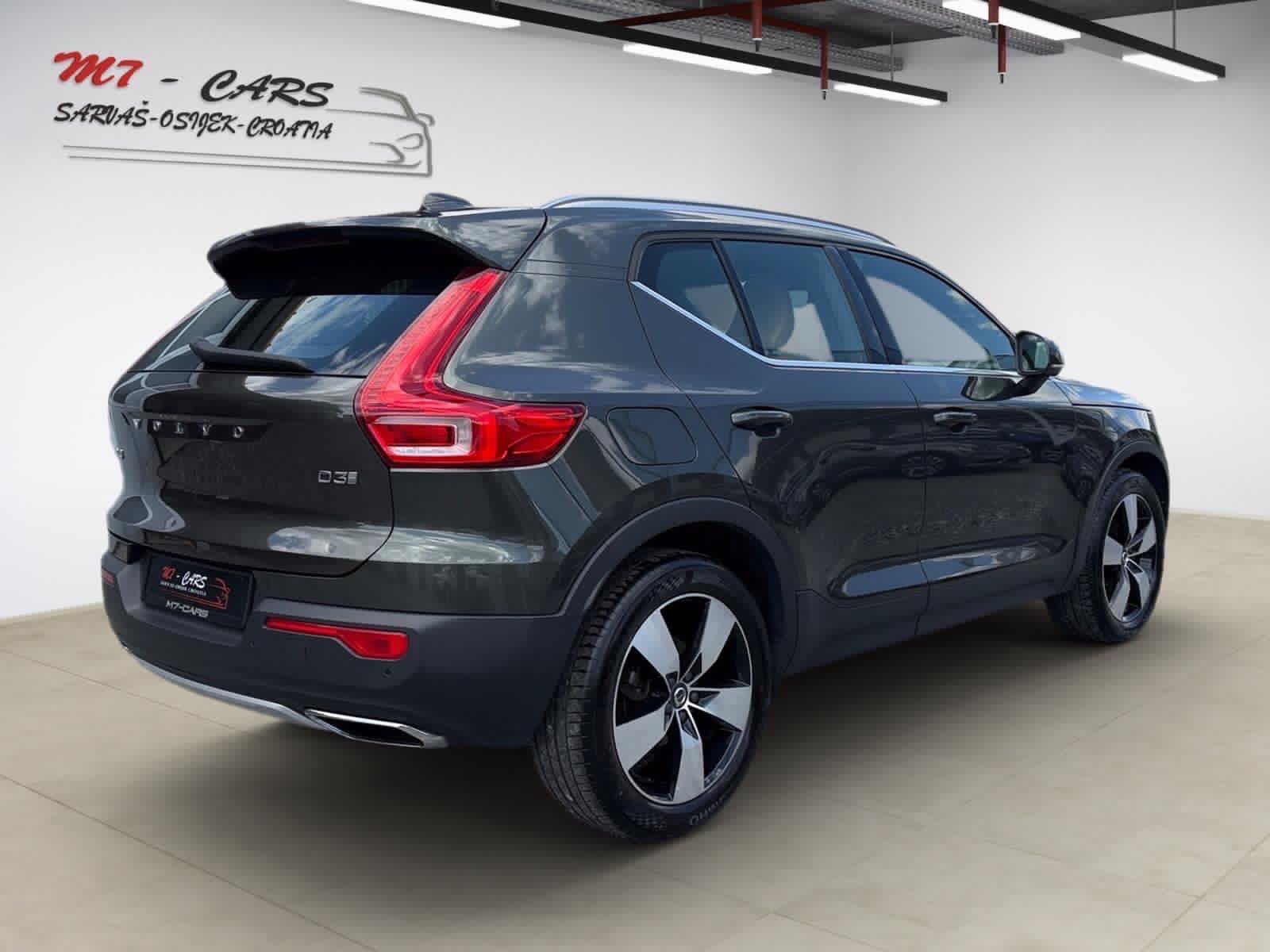 Volvo XC40 D3 automatik INSCRIPTION# H/K# Full Led# Panorama# Alu 19#, fotografija 7