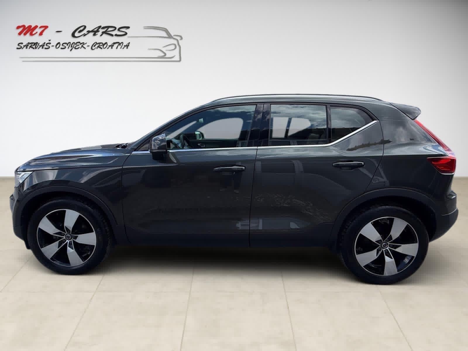 Volvo XC40 D3 automatik INSCRIPTION# H/K# Full Led# Panorama# Alu 19#, fotografija 12