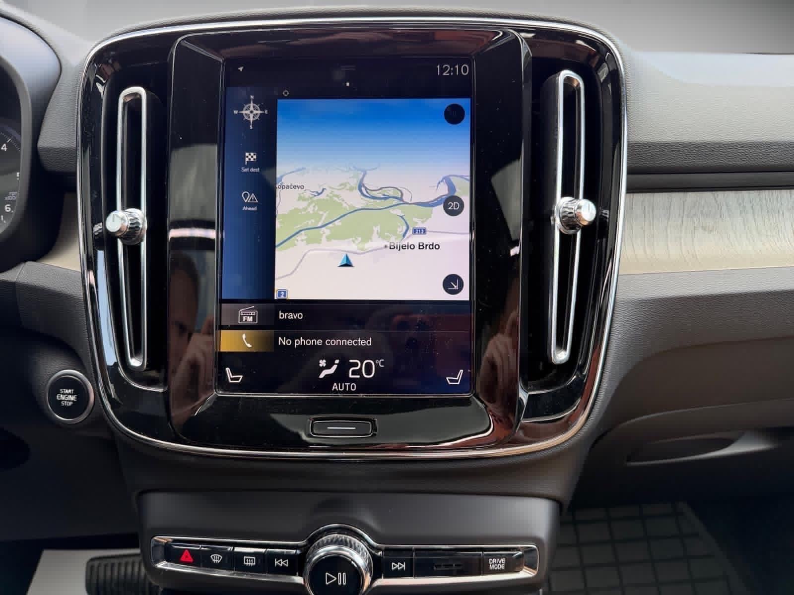 Volvo XC40 D3 automatik INSCRIPTION# H/K# Full Led# Panorama# Alu 19#, fotografija 20