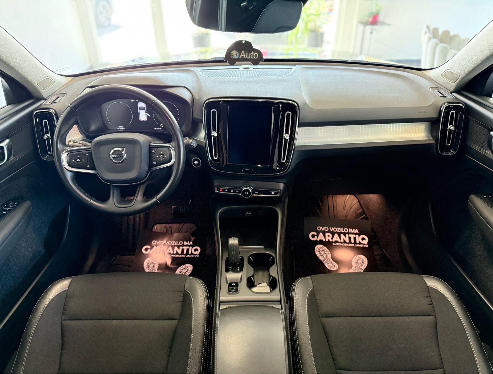 Volvo XC40 D3 Automatik •Navi,Kamera,Led,ACC,Alu 18,94000 km,Jamstvo•, fotografija 14