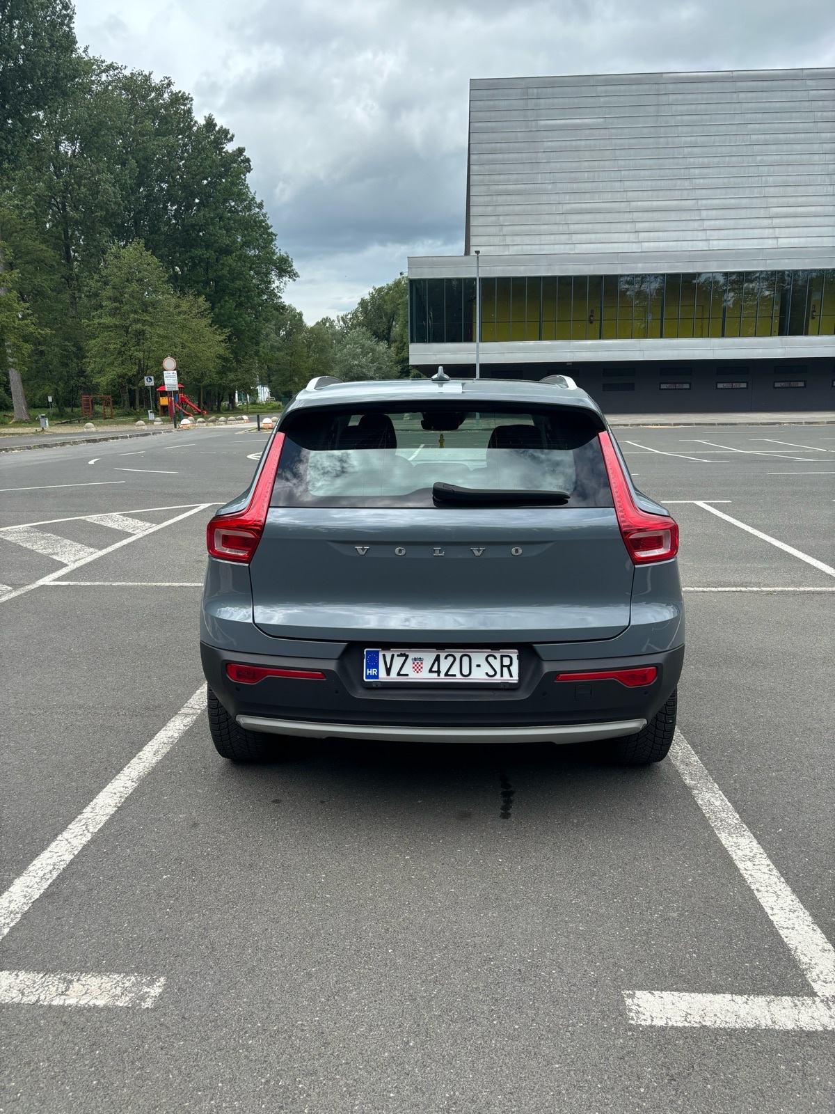 Volvo XC40 D3 automatik, fotografija 5