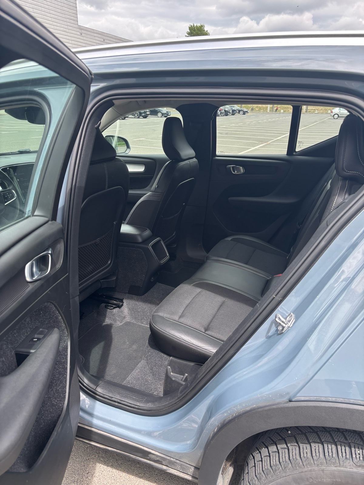 Volvo XC40 D3 automatik, fotografija 8