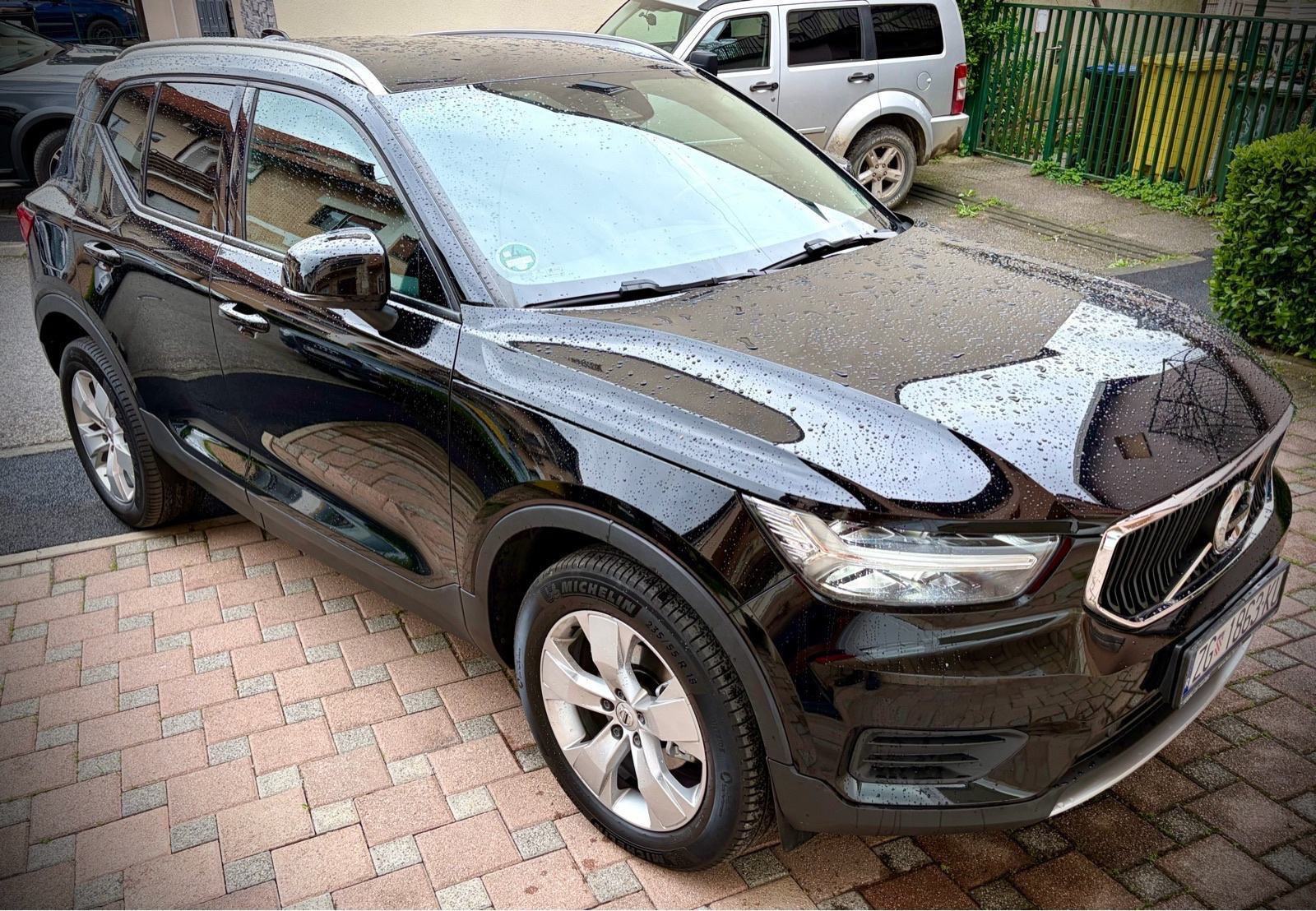 Volvo XC40 D3 automatik,reg god dana,110kw-150KS,oprema, fotografija 9