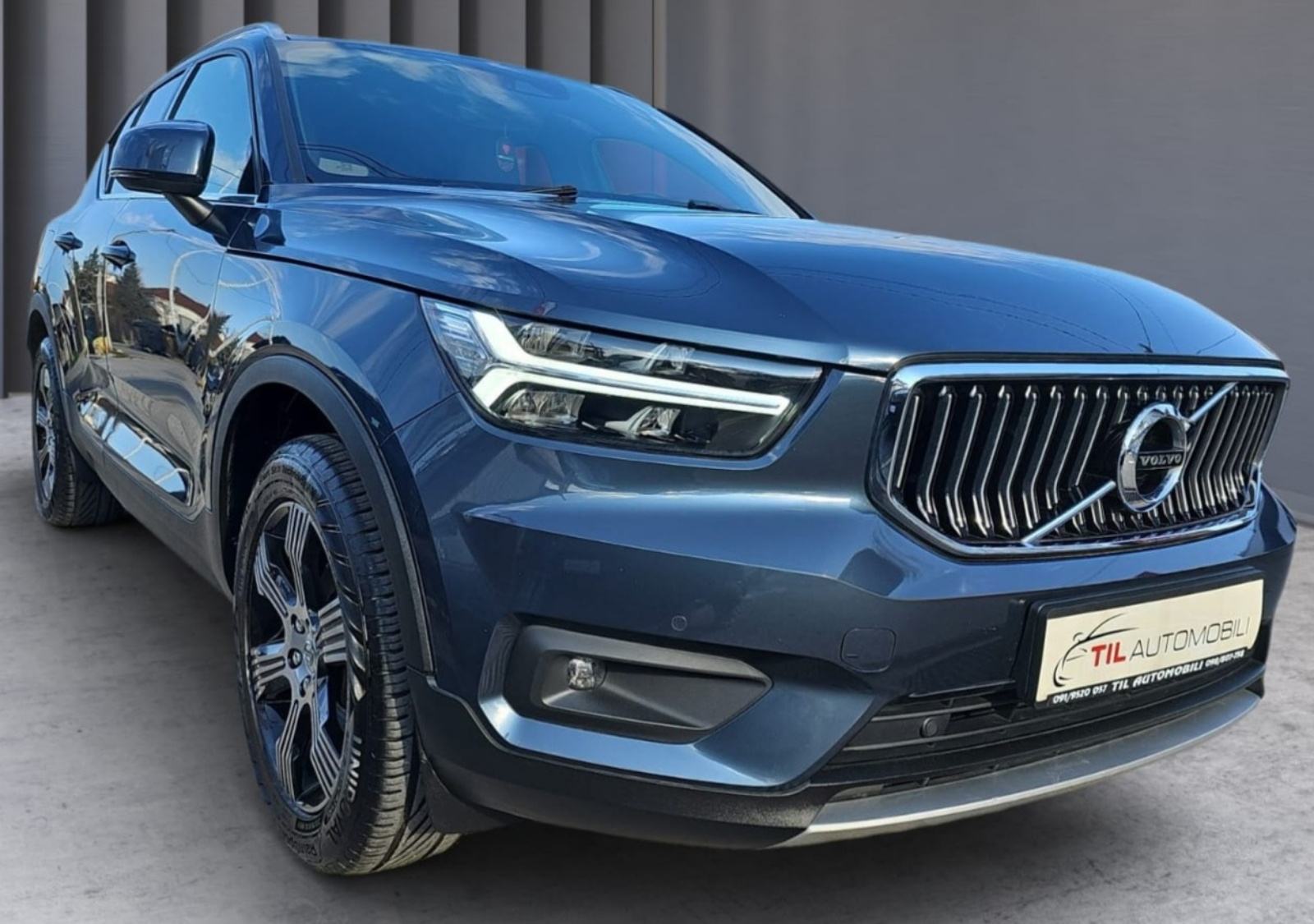 Volvo XC40 D3,AUTOMATIK,VIRTUAL,LED,KLIMA,KOŽA,GRIJANJE SJEDALA..., fotografija 2