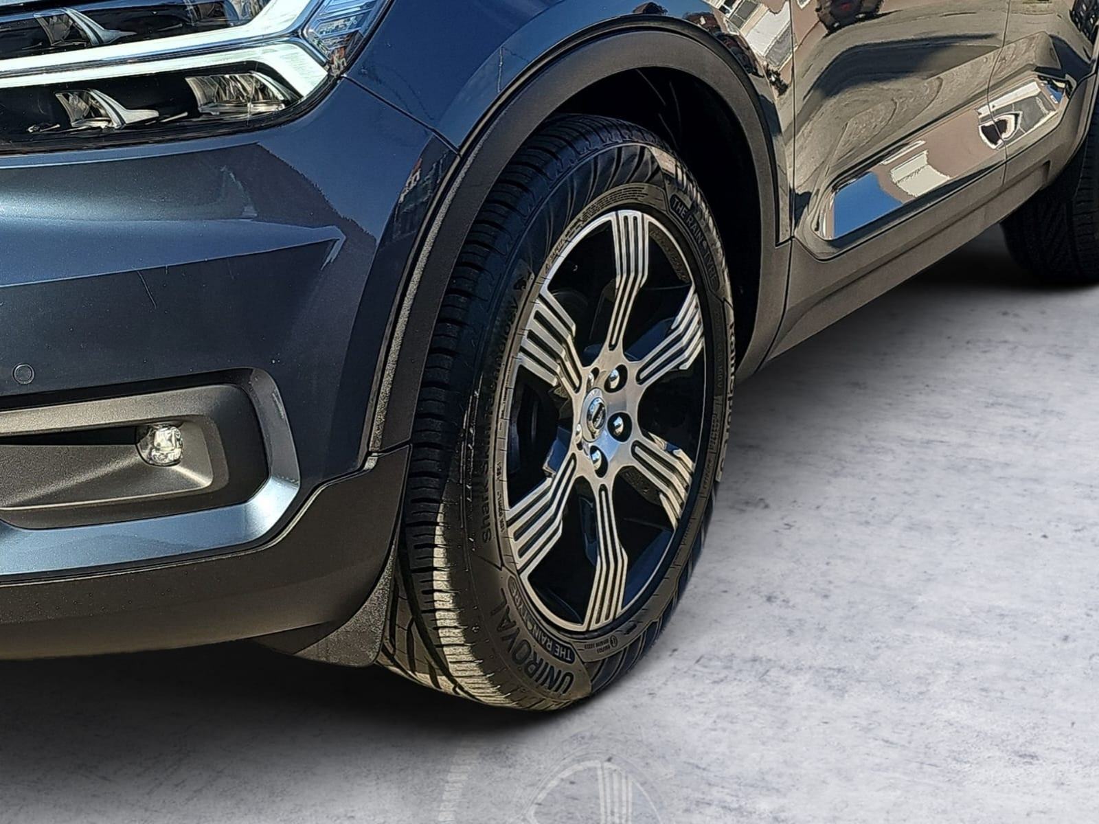 Volvo XC40 D3,AUTOMATIK,VIRTUAL,LED,KLIMA,KOŽA,GRIJANJE SJEDALA..., fotografija 12