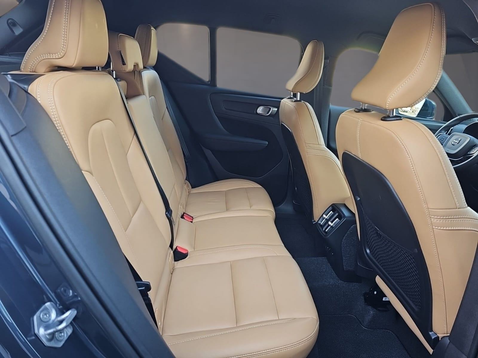 Volvo XC40 D3,AUTOMATIK,VIRTUAL,LED,KLIMA,KOŽA,GRIJANJE SJEDALA..., fotografija 19