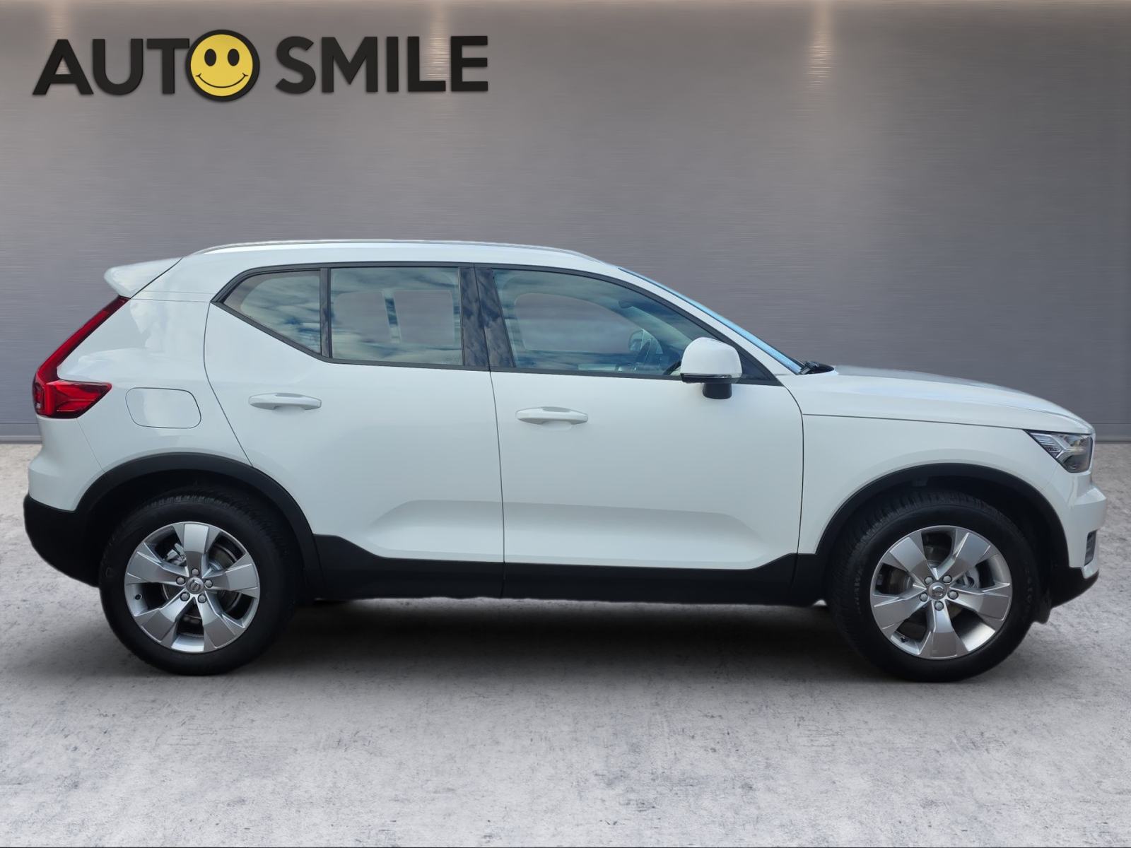 Volvo XC40 D3, 6 BRZINA, FULL LED, NAVI, TEMP, RADAR, JAMSTVO..., fotografija 5