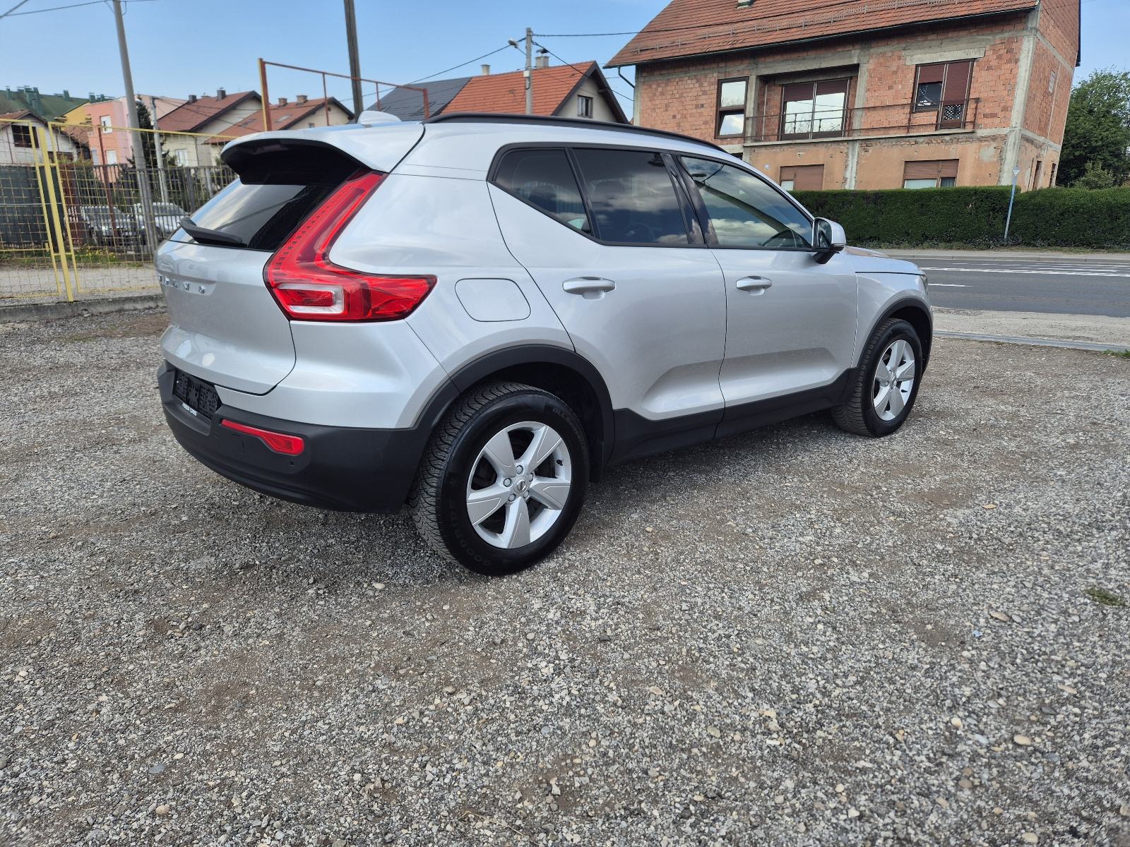 Volvo XC40 D3, fotografija 7