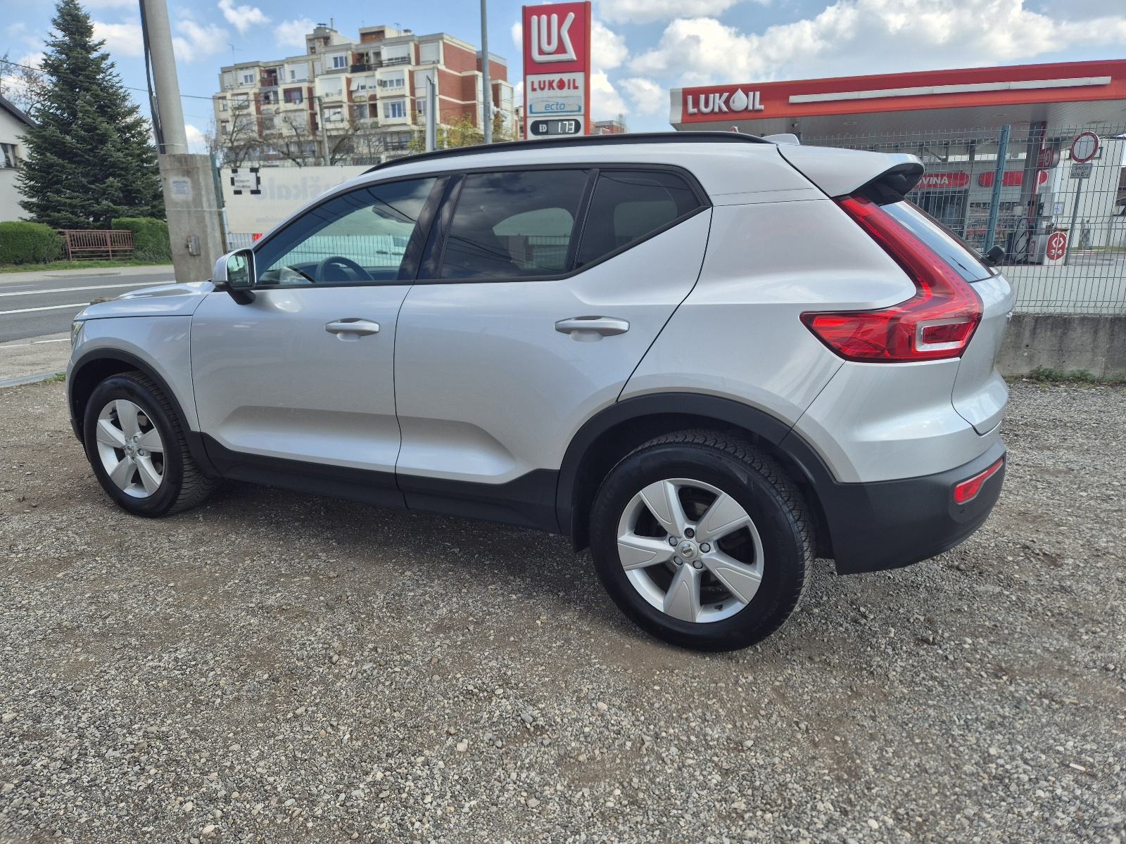 Volvo XC40 D3, fotografija 4