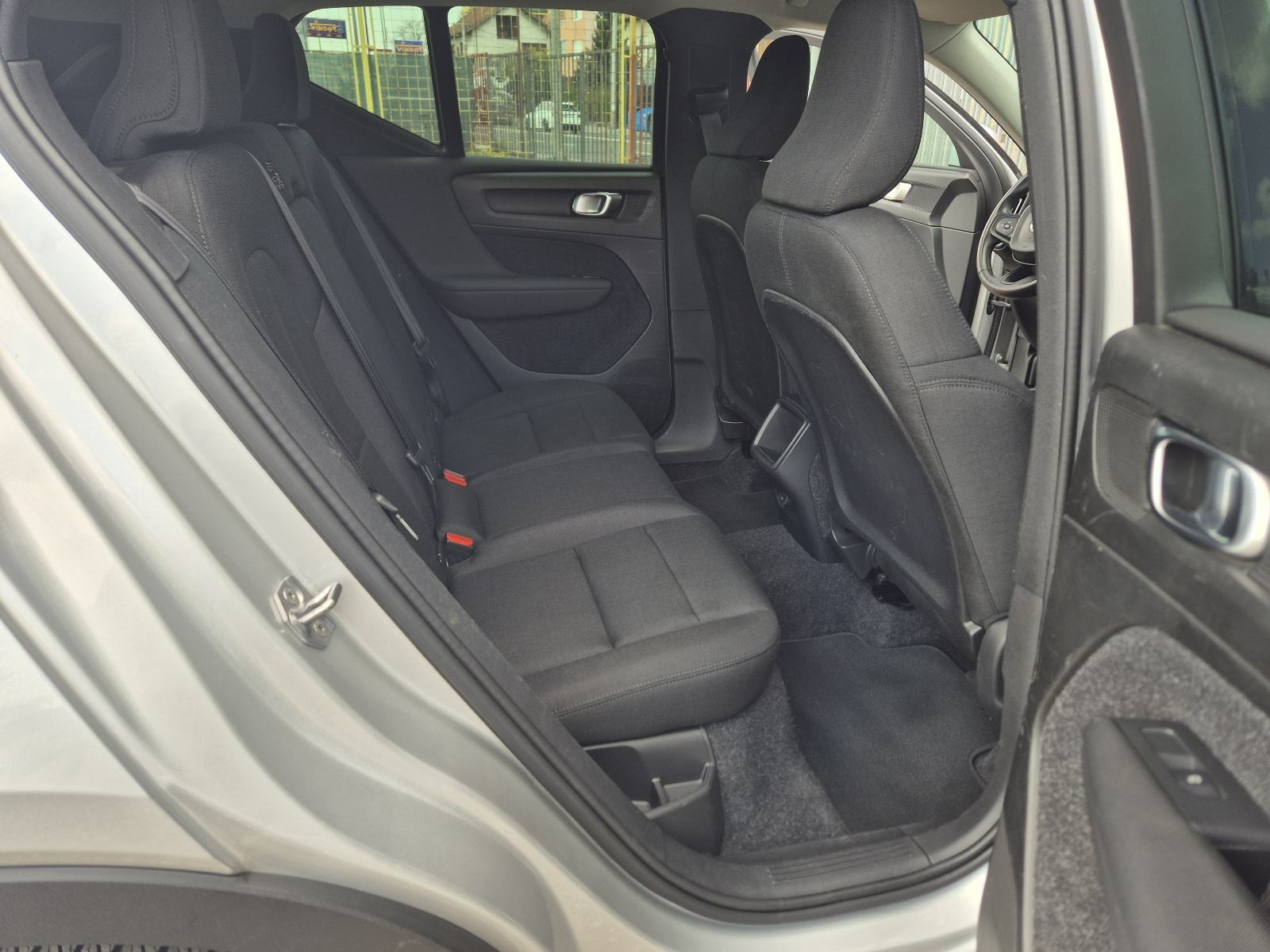 Volvo XC40 D3, fotografija 14