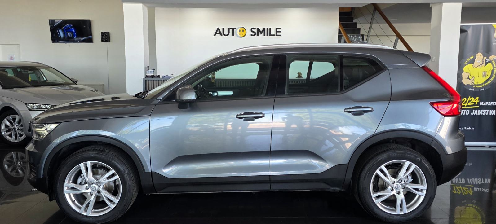 Volvo XC40 D3, FULL LED, AUT. KLIMA, NAVI, TEMP, PDC, JAMSTVO..., fotografija 2