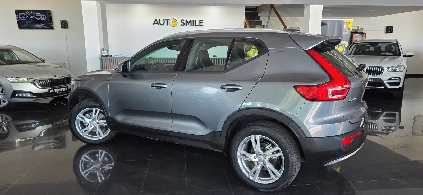 Volvo XC40 D3, FULL LED, AUT. KLIMA, NAVI, TEMP, PDC, JAMSTVO..., fotografija 4