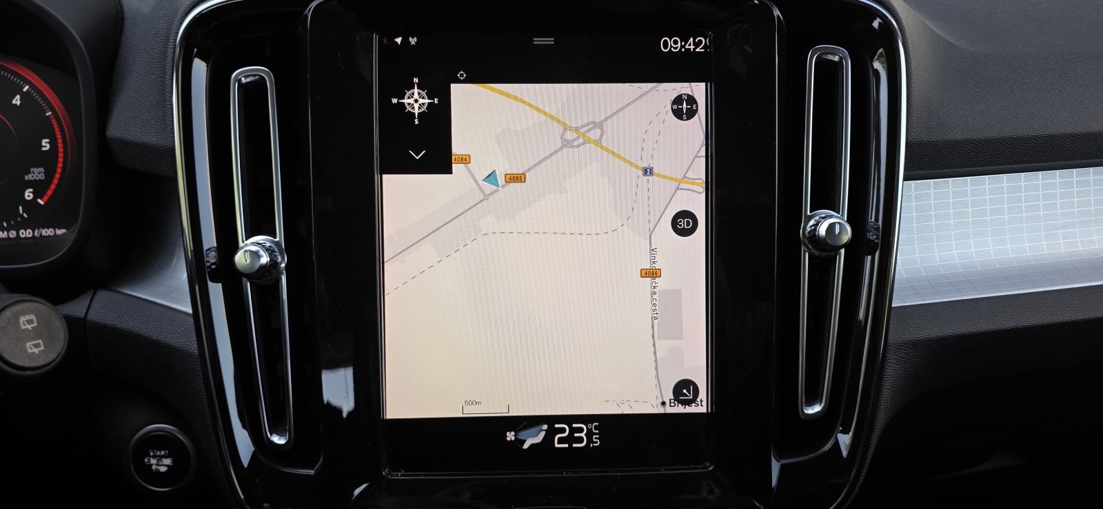 Volvo XC40 D3, FULL LED, AUT. KLIMA, NAVI, TEMP, PDC, JAMSTVO..., fotografija 18