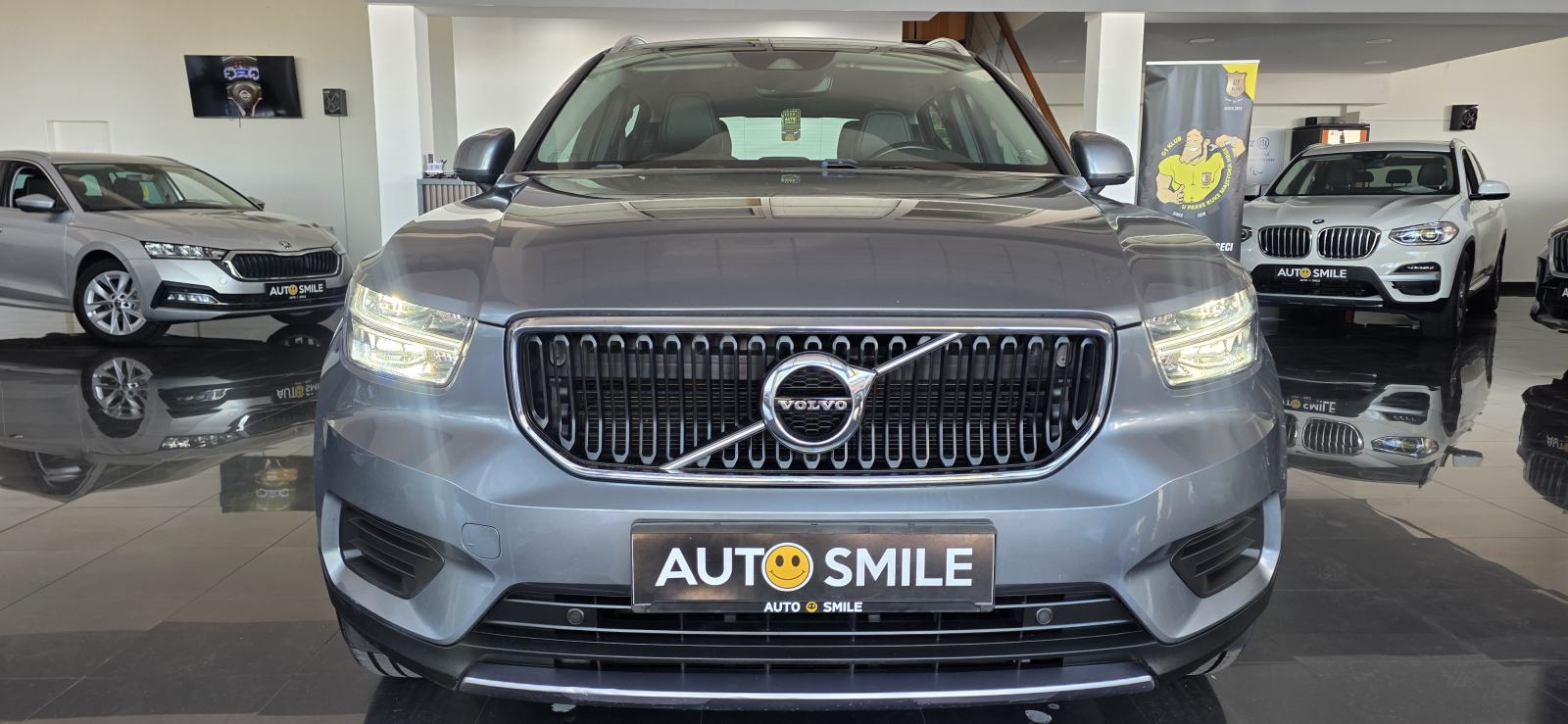 Volvo XC40 D3, FULL LED, AUT. KLIMA, NAVI, TEMP, PDC, JAMSTVO..., fotografija 3