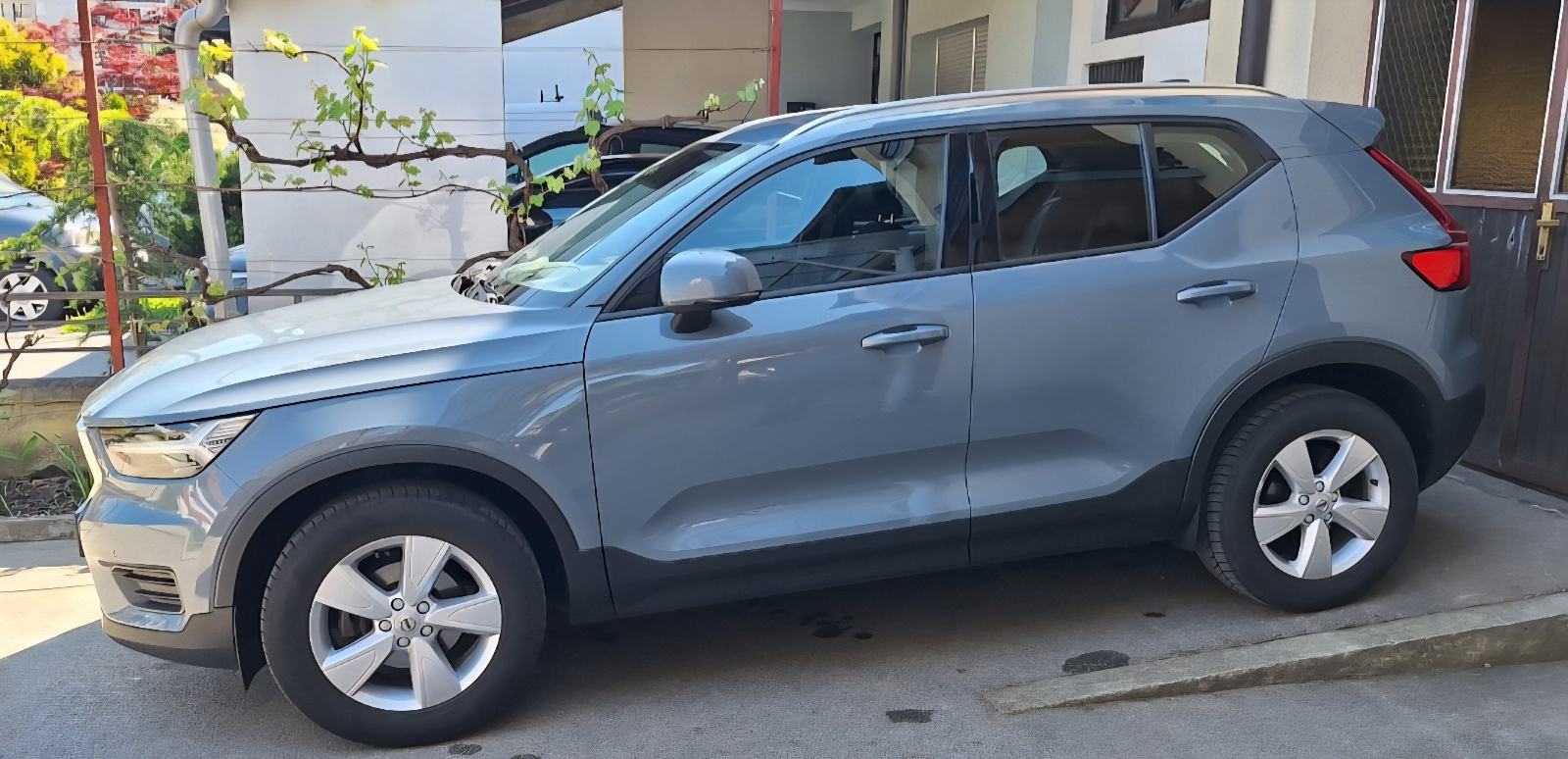 Volvo XC40 D3, fotografija 4