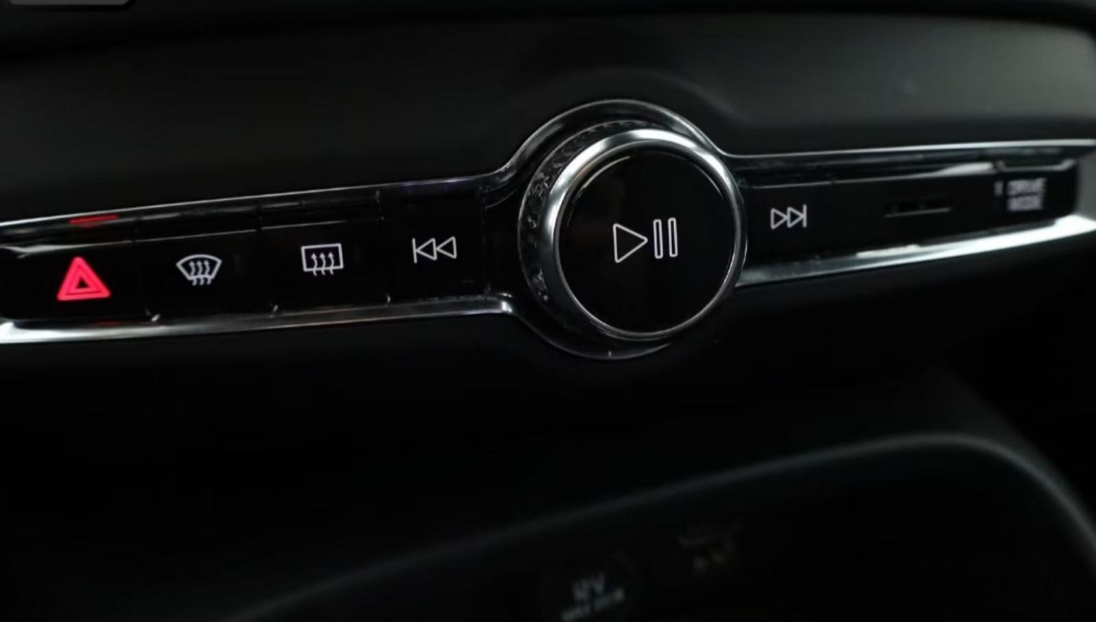 Volvo XC40 D3, fotografija 13