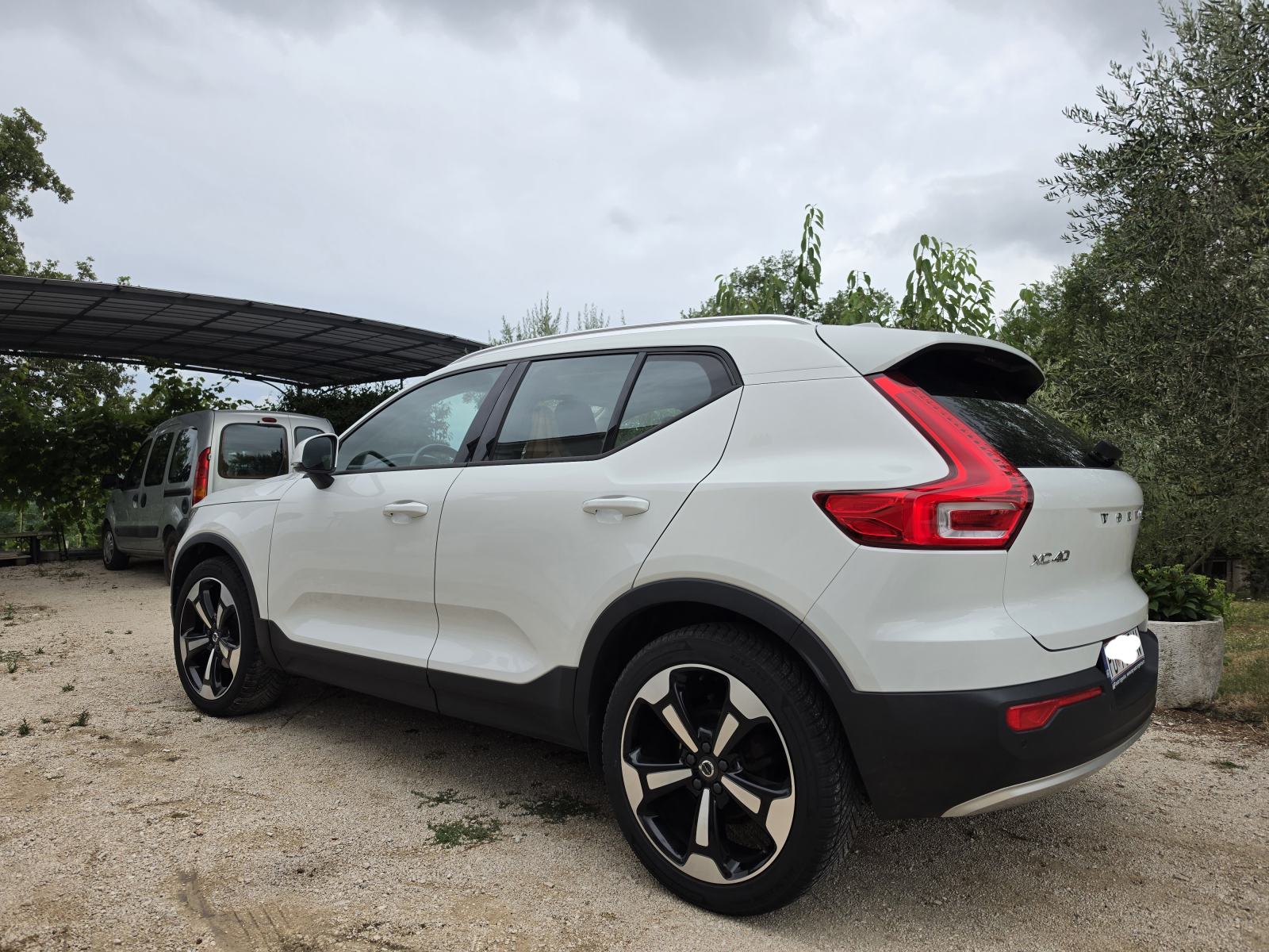 Volvo XC40 D3, fotografija 5