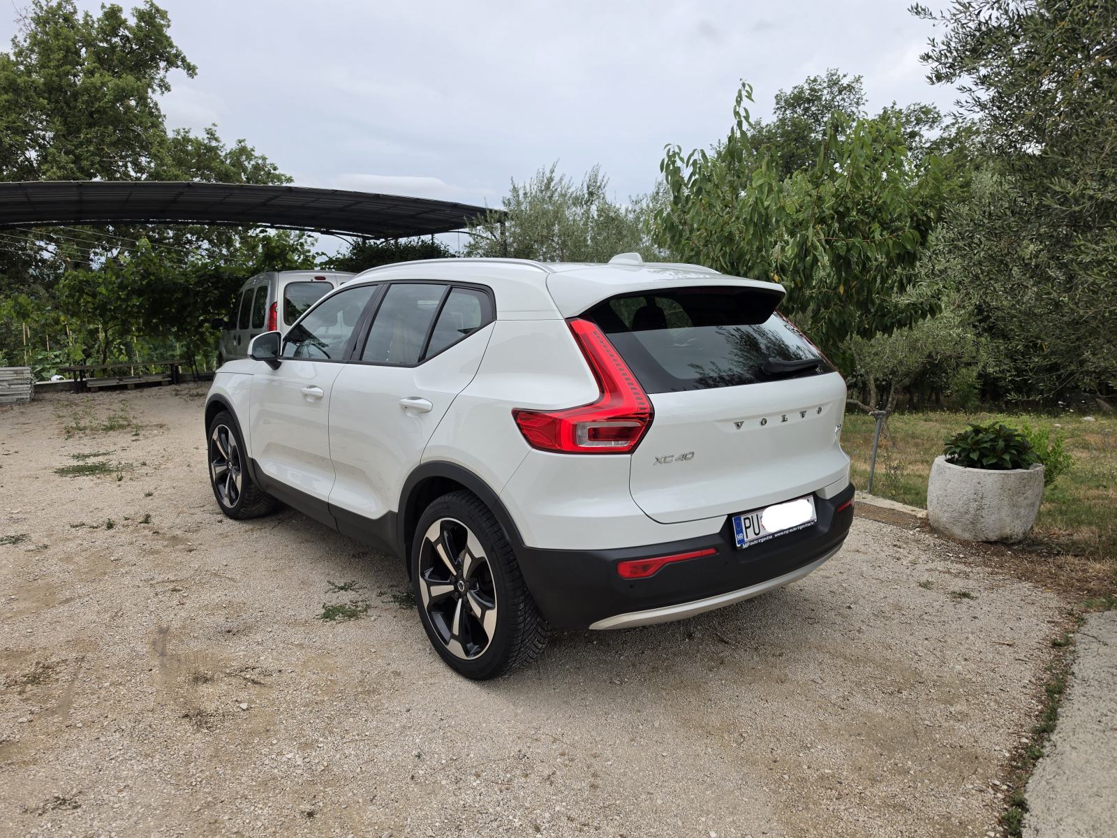 Volvo XC40 D3, fotografija 4