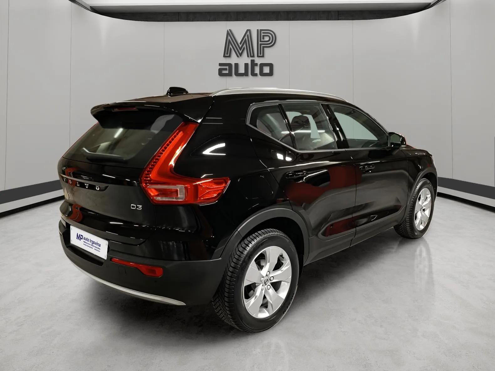 Volvo XC40 D3, fotografija 11