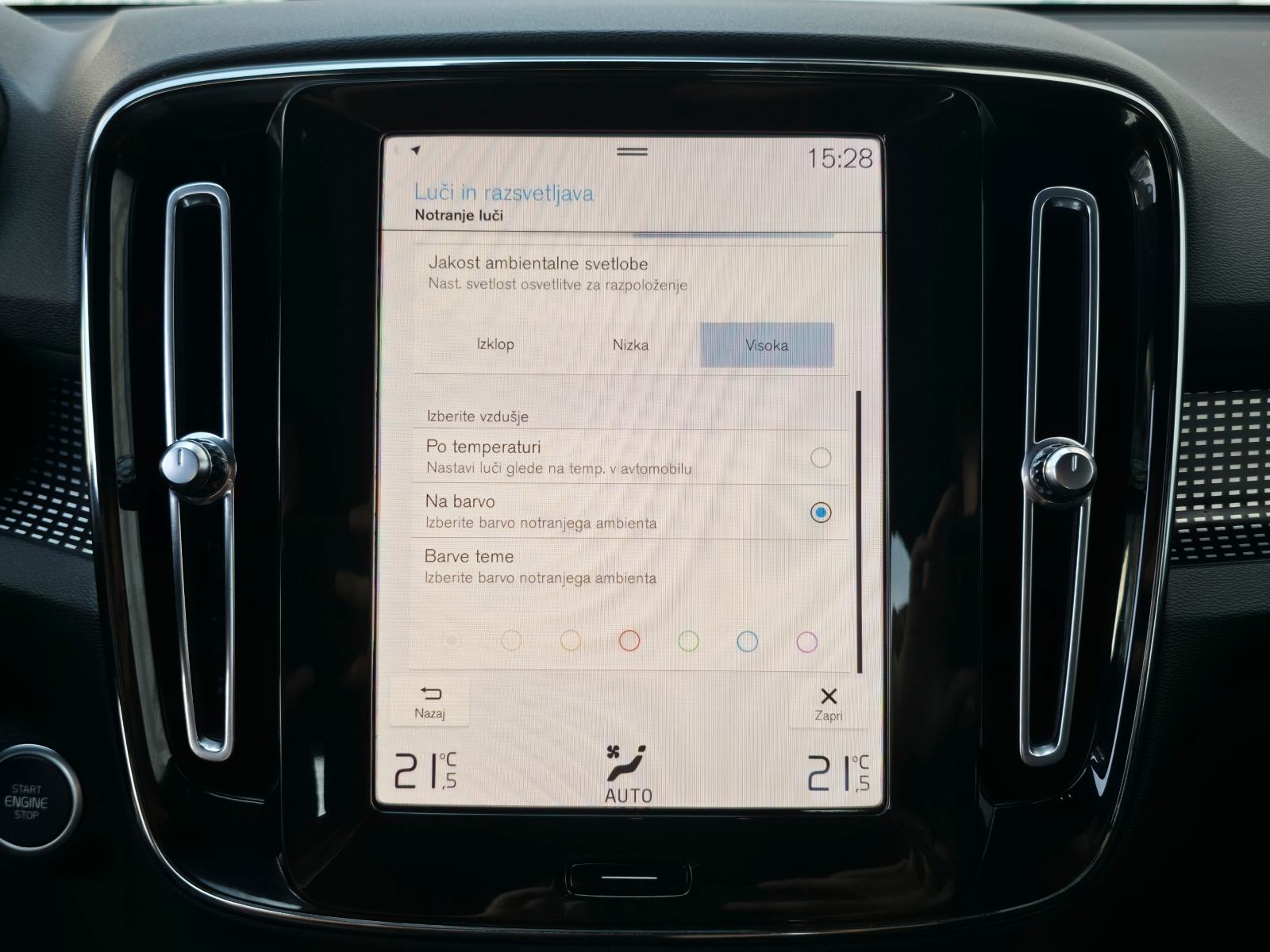 Volvo XC40 T2 R-Design FULLED-ACC-TEMP-VIRTUAL-AMBIENT-KEYLESS-KAMERA-, fotografija 17