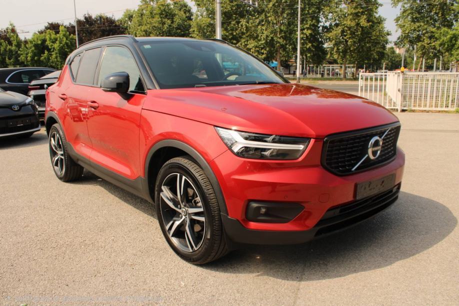 Volvo XC40 T3 LEASING BEZ UČEŠĆA I BEZ JAMACA, fotografija 2