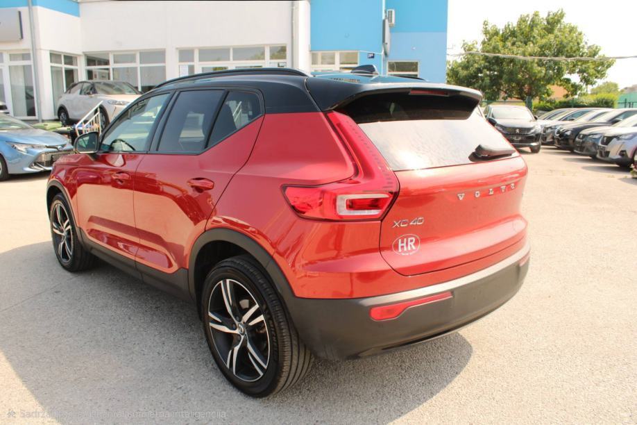 Volvo XC40 T3 LEASING BEZ UČEŠĆA I BEZ JAMACA, fotografija 4