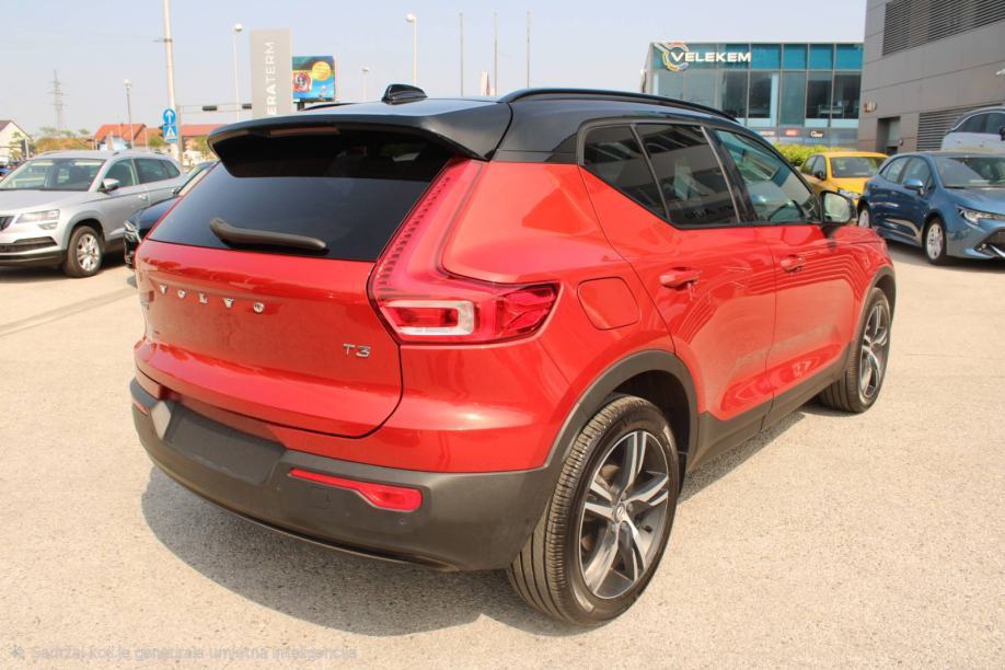 Volvo XC40 T3 LEASING BEZ UČEŠĆA I BEZ JAMACA, fotografija 3
