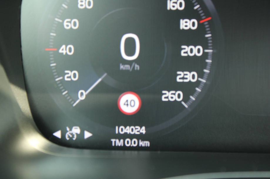 Volvo XC40 T3 LEASING BEZ UČEŠĆA I BEZ JAMACA, fotografija 18