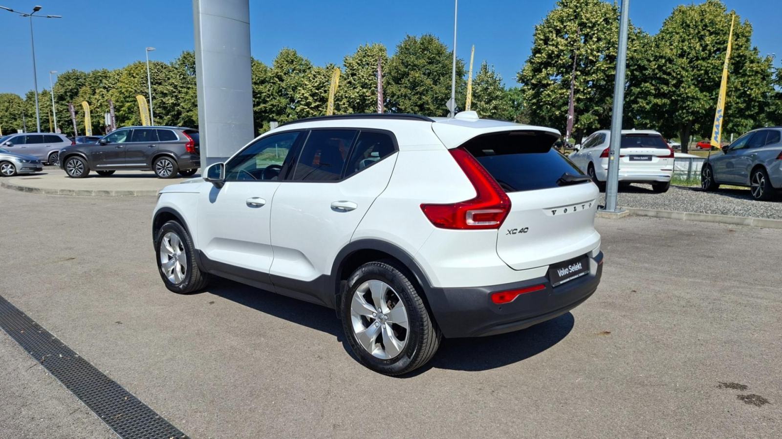 Volvo XC40 T3. Ručni mjenjač, Navigacija, Jamstvo, fotografija 10