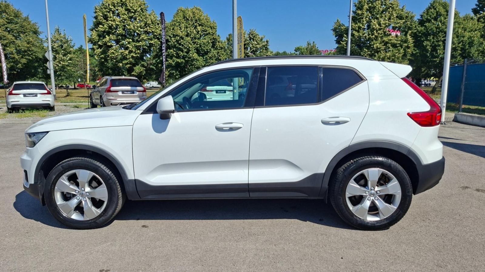 Volvo XC40 T3. Ručni mjenjač, Navigacija, Jamstvo, fotografija 11