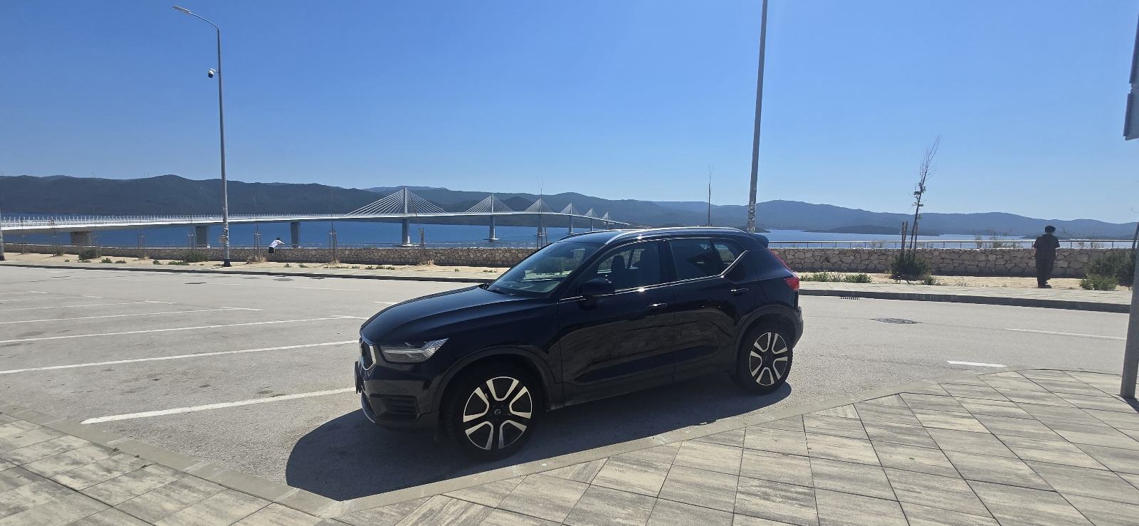Volvo XC40 T3 -Momentum, fotografija 5