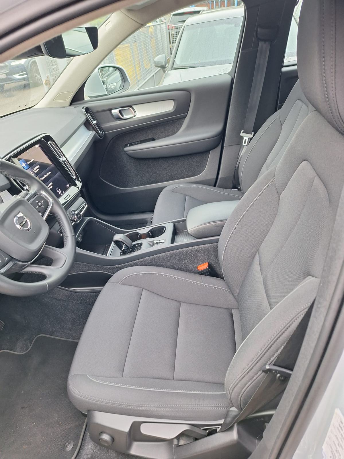 Volvo XC40 T4 PLUG-IN HYBRID, fotografija 13