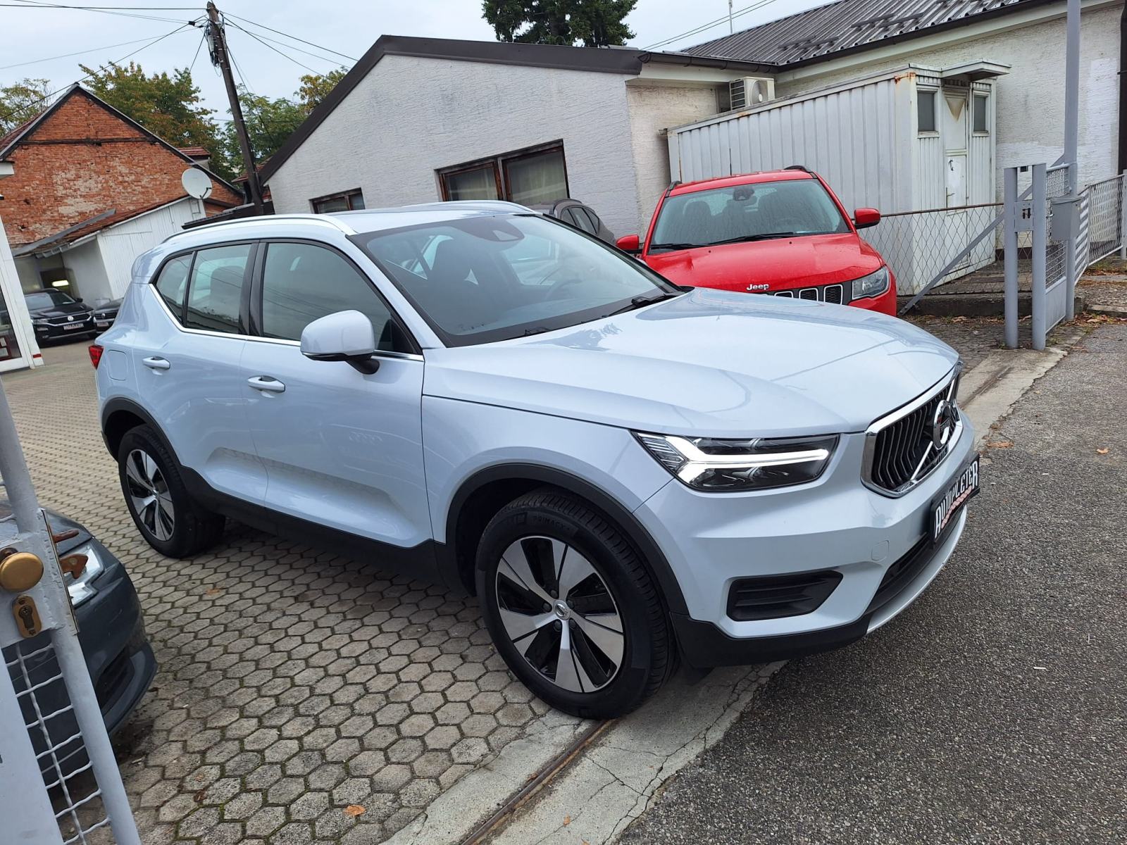Volvo XC40 T4 PLUG-IN HYBRID, fotografija 3