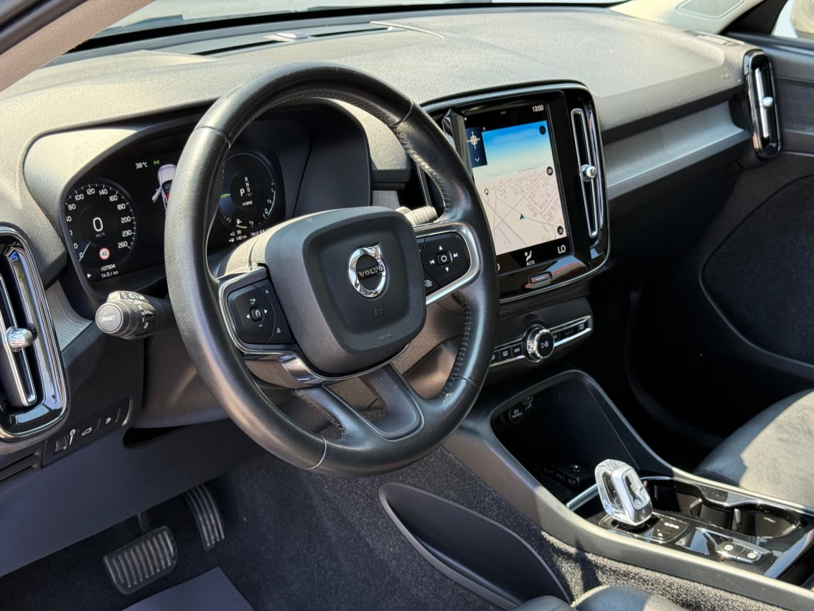 Volvo XC40 T5 PLUG-IN HYBRID| 24MJ JAMSTVA | U PDV-U, fotografija 8