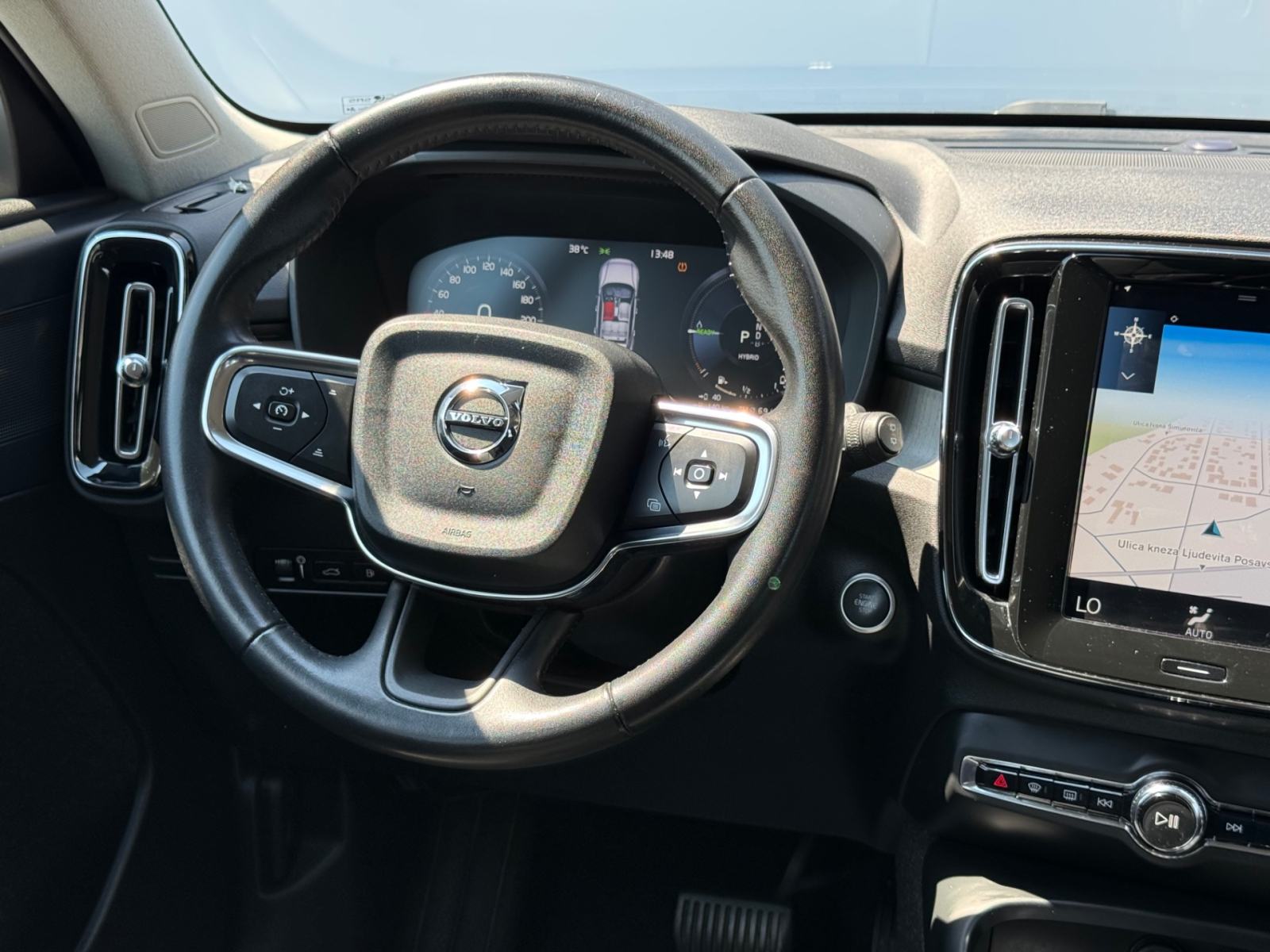 Volvo XC40 T5 PLUG-IN HYBRID| 24MJ JAMSTVA | U PDV-U, fotografija 9
